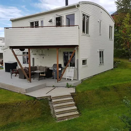 Villa In The North Wind *